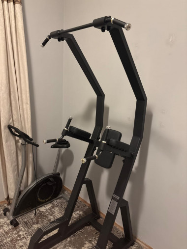 Собранный нашей компанией турник DHZ A-3049 в санатории Московской области